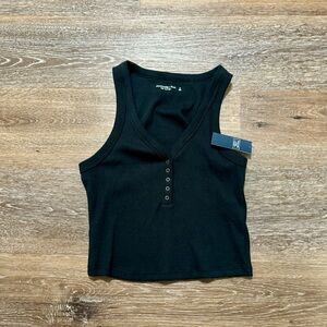nwt Abercrombie & Fitch Ribbed Button Tank top